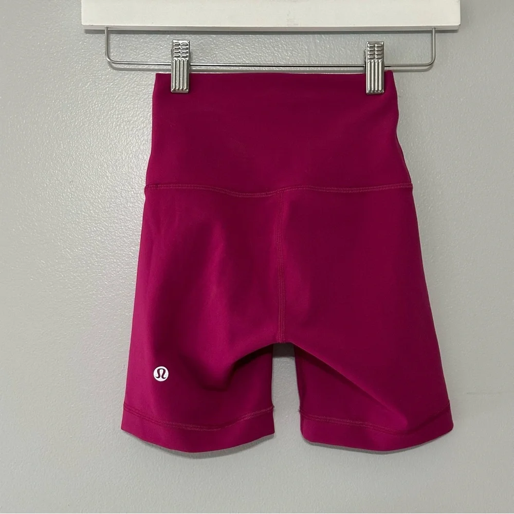Lululemon Wunder Train High-Rise Short‎ 4